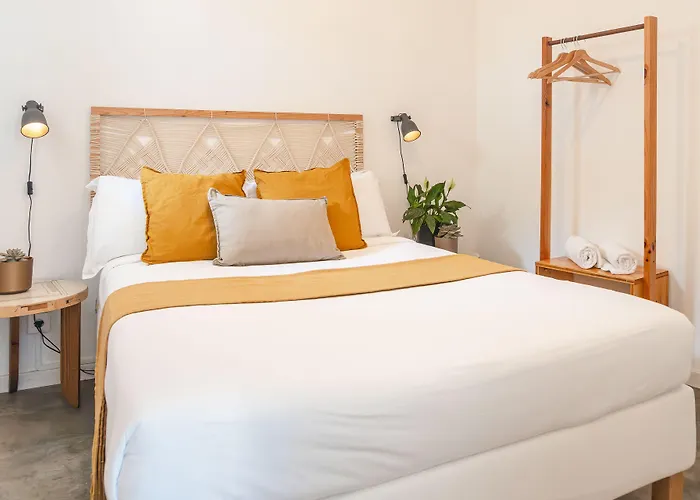 Selina Hostal Ericeira