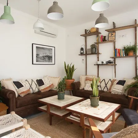 Selina Boavista Hostel *