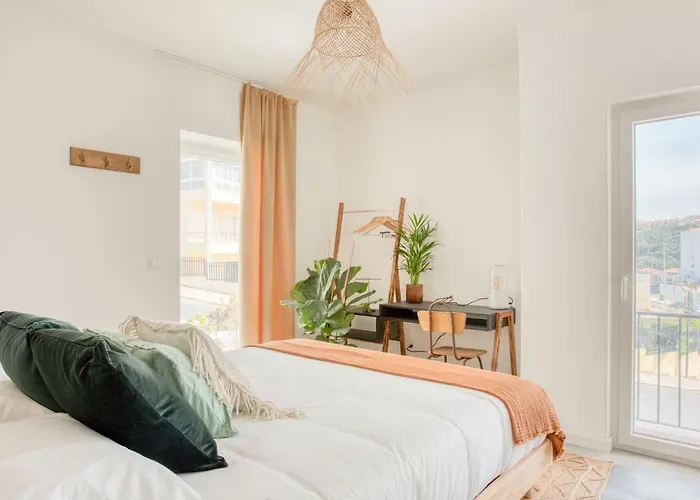 Selina Hostel Ericeira